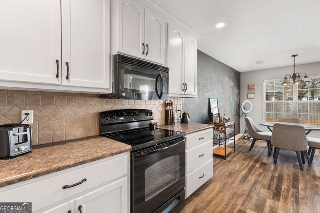 602 Wooden Eagle Trail, Kathleen, GA 31047