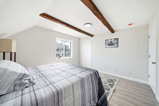51 Shores St, Taunton, MA 02780