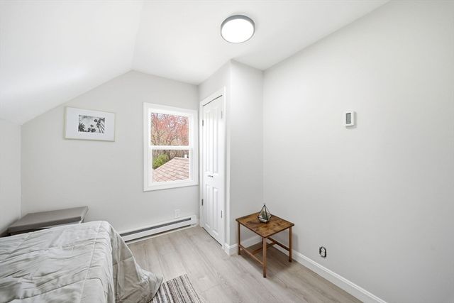 51 Shores St, Taunton, MA 02780