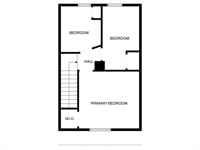 51 Shores St, Taunton, MA 02780