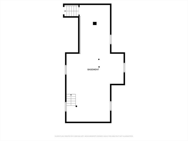 51 Shores St, Taunton, MA 02780