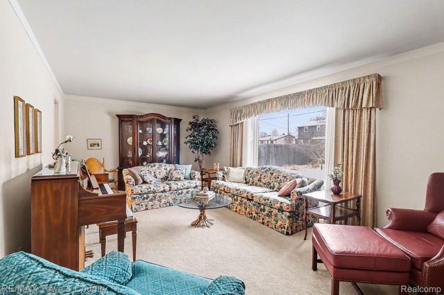 426 Bellewood Drive, Flushing, MI 48433