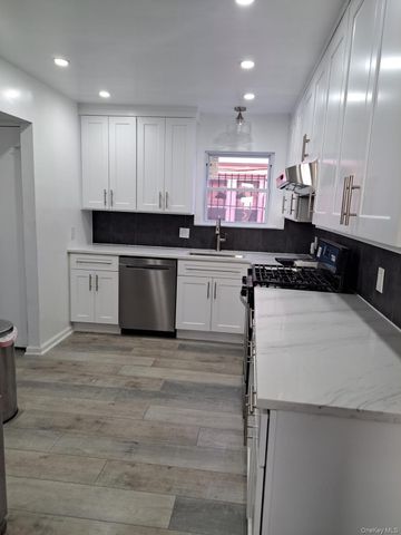 11530 Inwood Street, Jamaica, NY 11436