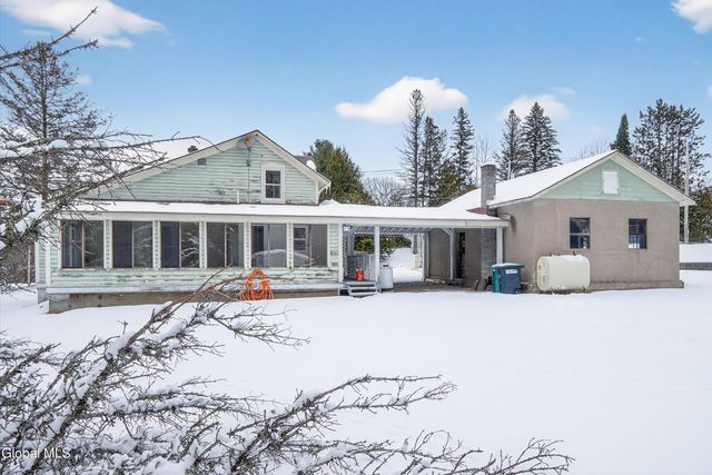 341 W Maple Street, Corinth, NY 12822