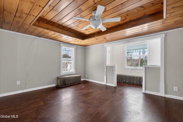 341 W Maple Street, Corinth, NY 12822