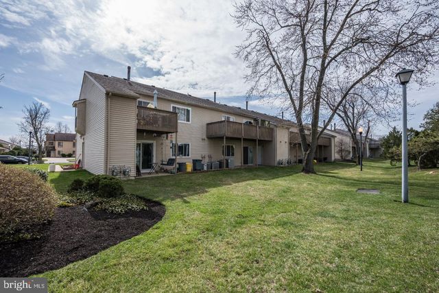 75 SANDRA RD, Voorhees, NJ 08043