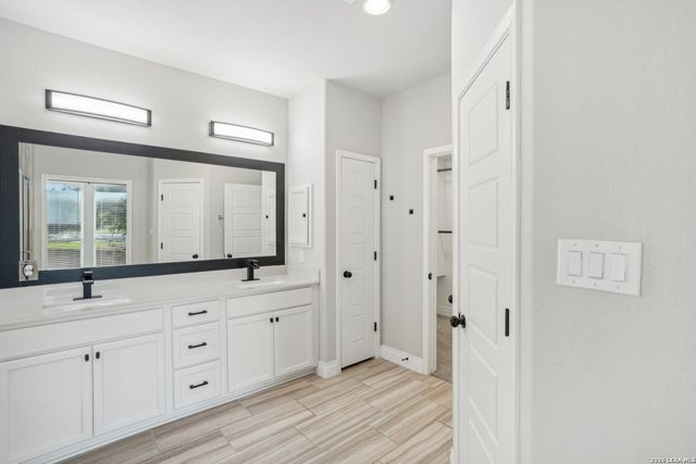 1222 Cadogan Squire, San Antonio, TX 78260