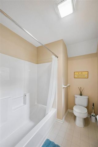 2400 SW Winteroak Court, Lee's Summit, MO 64081