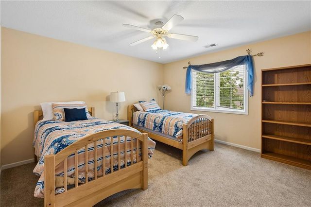 2400 SW Winteroak Court, Lee's Summit, MO 64081