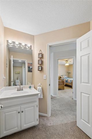 2400 SW Winteroak Court, Lee's Summit, MO 64081