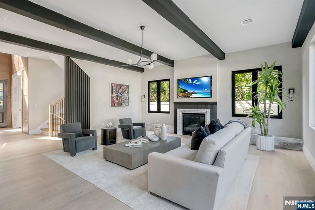 474 Oregon Street, Paramus, NJ 07652