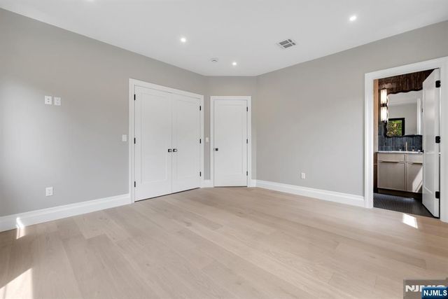 474 Oregon Street, Paramus, NJ 07652