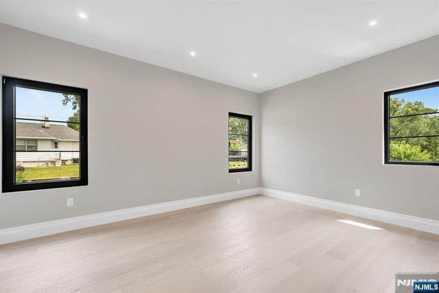 474 Oregon Street, Paramus, NJ 07652