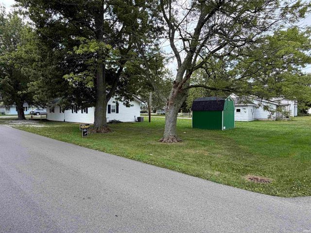 631 E South C Street, Gas City, IN 46933
