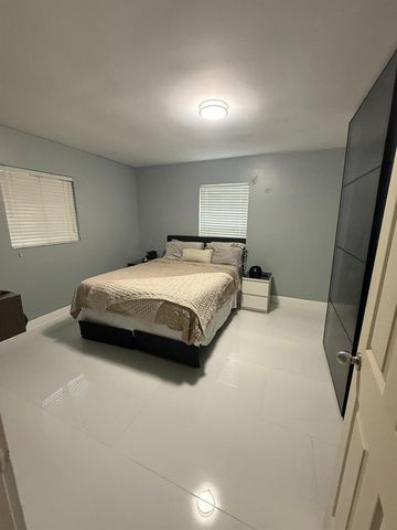 9321 NW 35TH Manor, Sunrise, FL 33351