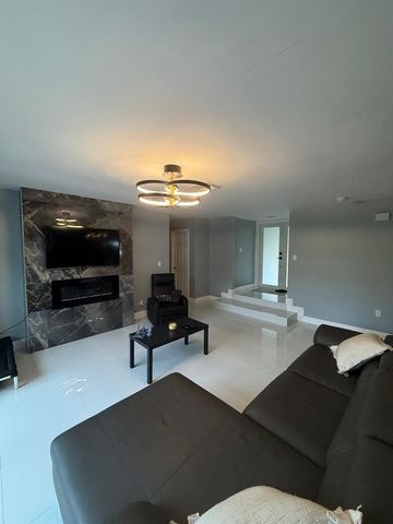 9321 NW 35TH Manor, Sunrise, FL 33351