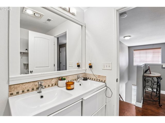 9417 Ne 133RD Ave, Vancouver, WA 98682