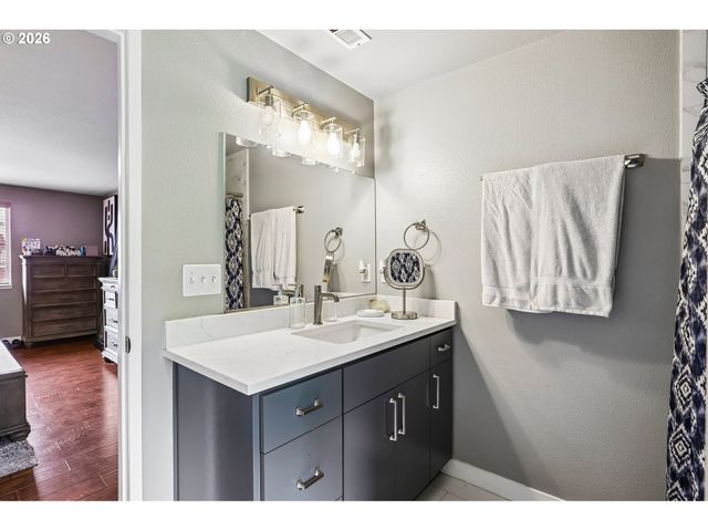 9417 Ne 133RD Ave, Vancouver, WA 98682