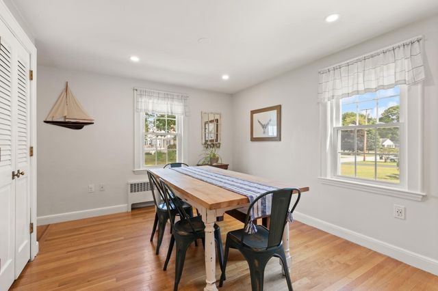 30 Eastman Ave, Foxboro, MA 02035