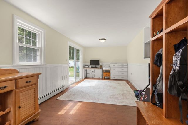 30 Eastman Ave, Foxboro, MA 02035