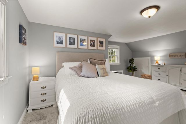 30 Eastman Ave, Foxboro, MA 02035