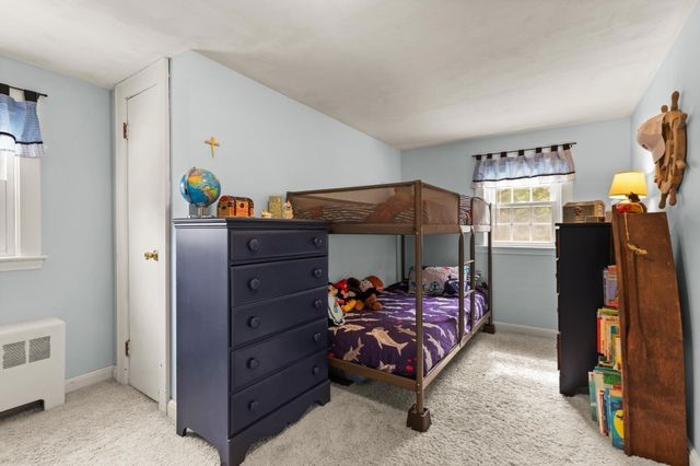 30 Eastman Ave, Foxboro, MA 02035