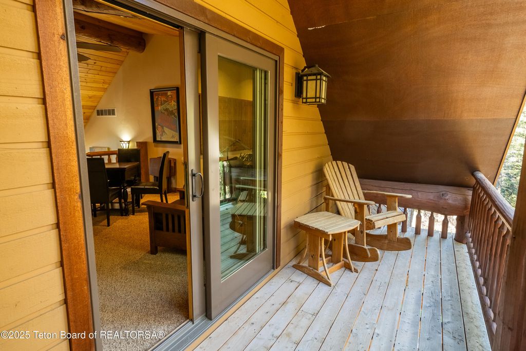 1558 TRAIL RIDGE Road, Alpine, WY 83128 photo 36