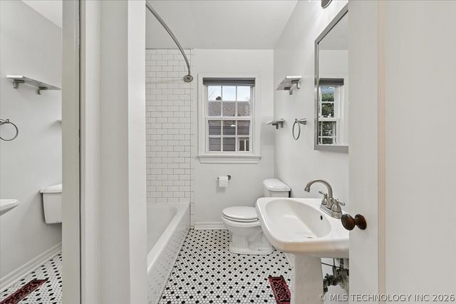 3407 E 5th Place, Tulsa, OK 74112