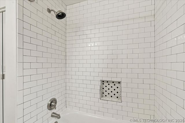 3407 E 5th Place, Tulsa, OK 74112