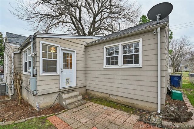 3407 E 5th Place, Tulsa, OK 74112