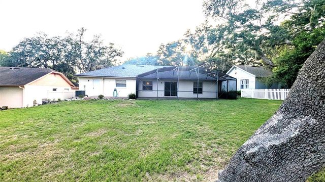 8067 SWEETGUM LOOP, Orlando, FL 32835