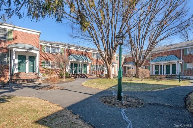 590 Bedford Road 2, Pleasantville, NY 10570