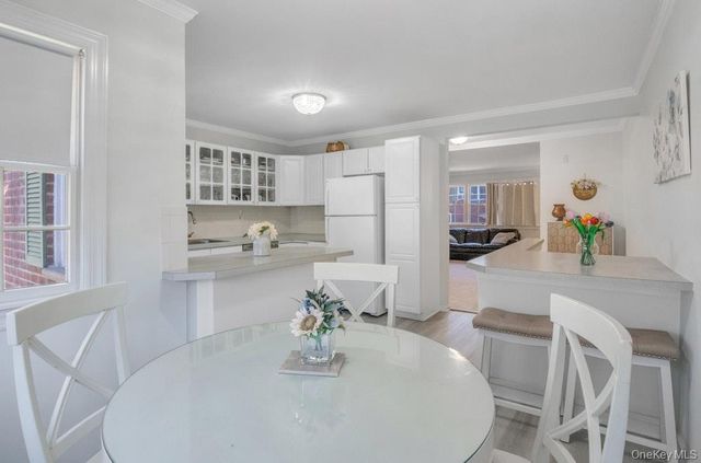 590 Bedford Road 2, Pleasantville, NY 10570