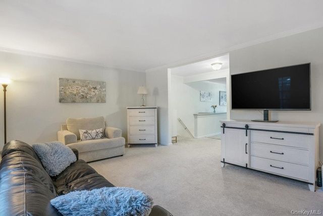 590 Bedford Road 2, Pleasantville, NY 10570