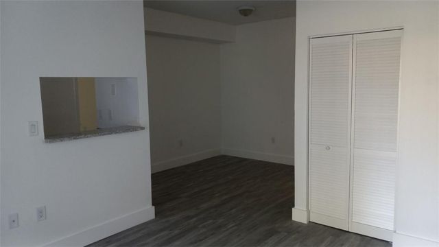 1791 NW 96TH Terrace 4E, Pembroke Pines, FL 33024
