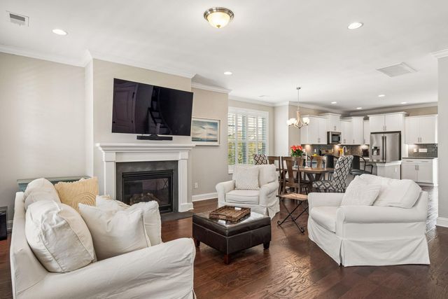 1630 Prince Edward Street, Mount Pleasant, SC 29466