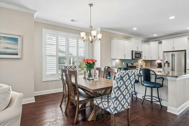 1630 Prince Edward Street, Mount Pleasant, SC 29466