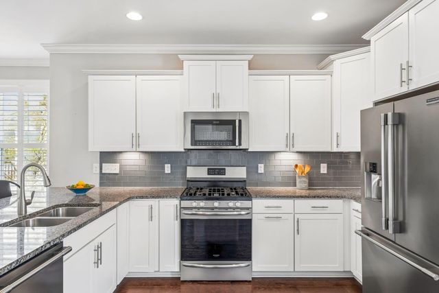 1630 Prince Edward Street, Mount Pleasant, SC 29466