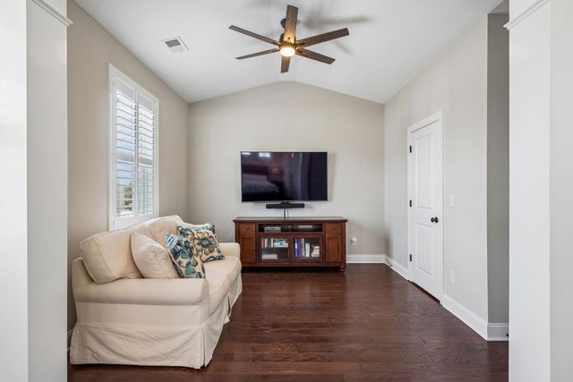 1630 Prince Edward Street, Mount Pleasant, SC 29466