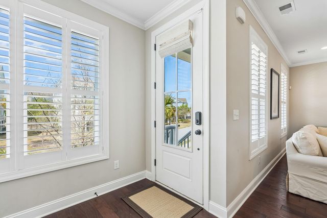1630 Prince Edward Street, Mount Pleasant, SC 29466