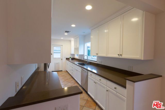 11874 Juniette Street, Culver City, CA 90230