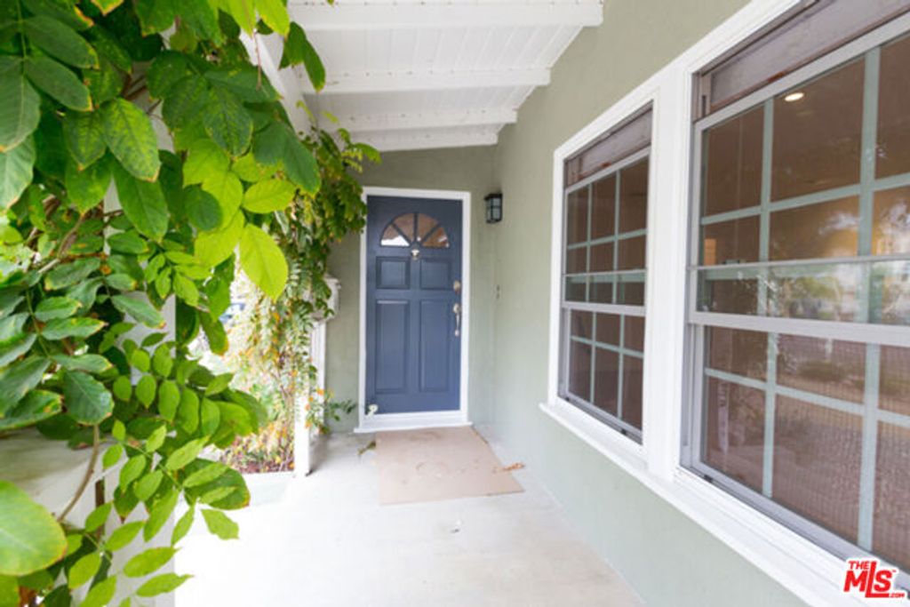 11874 Juniette Street, Culver City, CA 90230