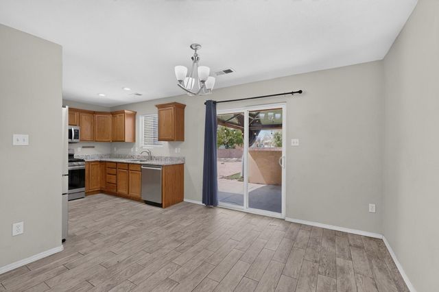 213 Boot Hill Loop SW, Los Lunas, NM 87031