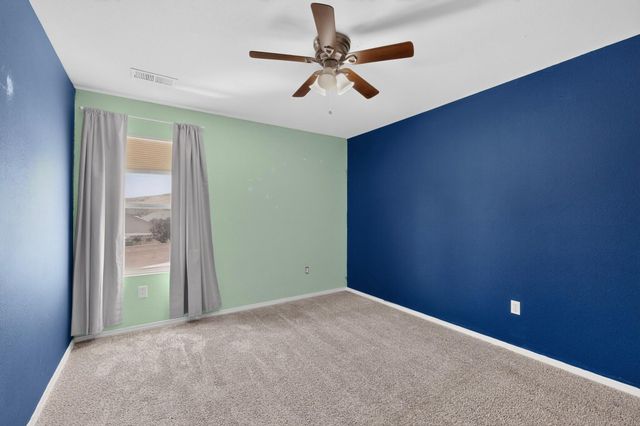 213 Boot Hill Loop SW, Los Lunas, NM 87031