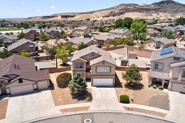 213 Boot Hill Loop SW, Los Lunas, NM 87031