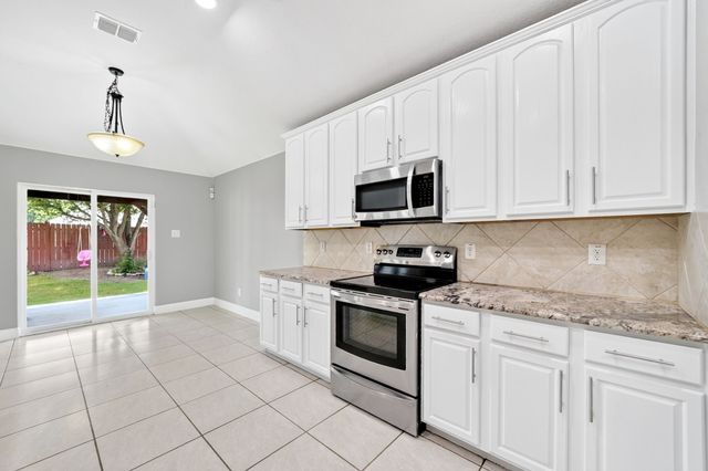 925 Cedar Creek Drive, Wylie, TX 75098