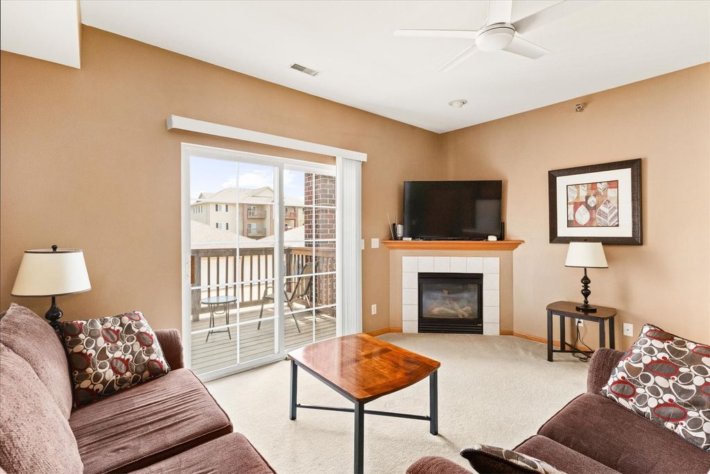1265 SE 6TH Street 201, Grimes, IA 50111