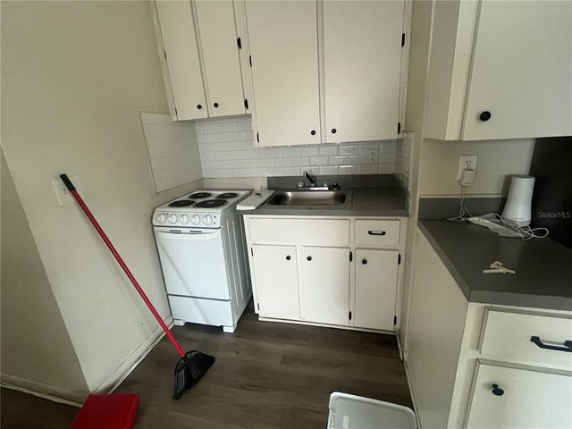 4204 COLUMBIA STREET, Orlando, FL 32811