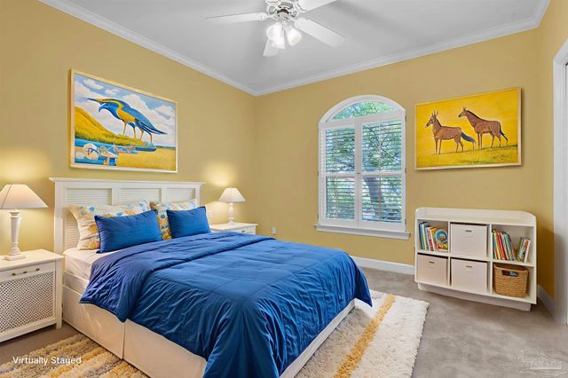 92 Chanteclaire Cir, Gulf Breeze, FL 32561