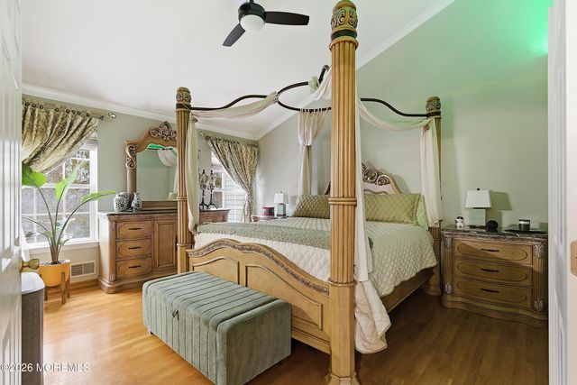 206 Hidden Lake Drive, Morganville, NJ 07751